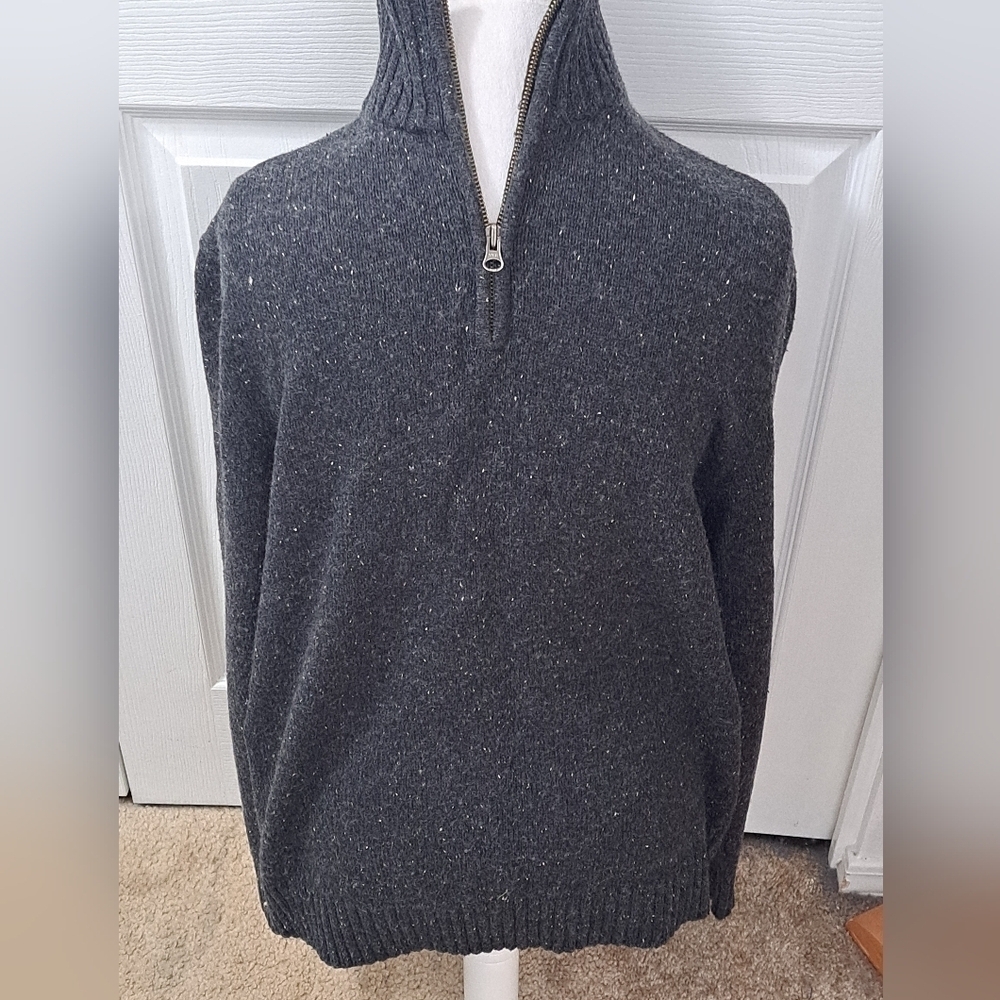 Gap Wool Blend Mock Neck Pullover Sweater       Size L